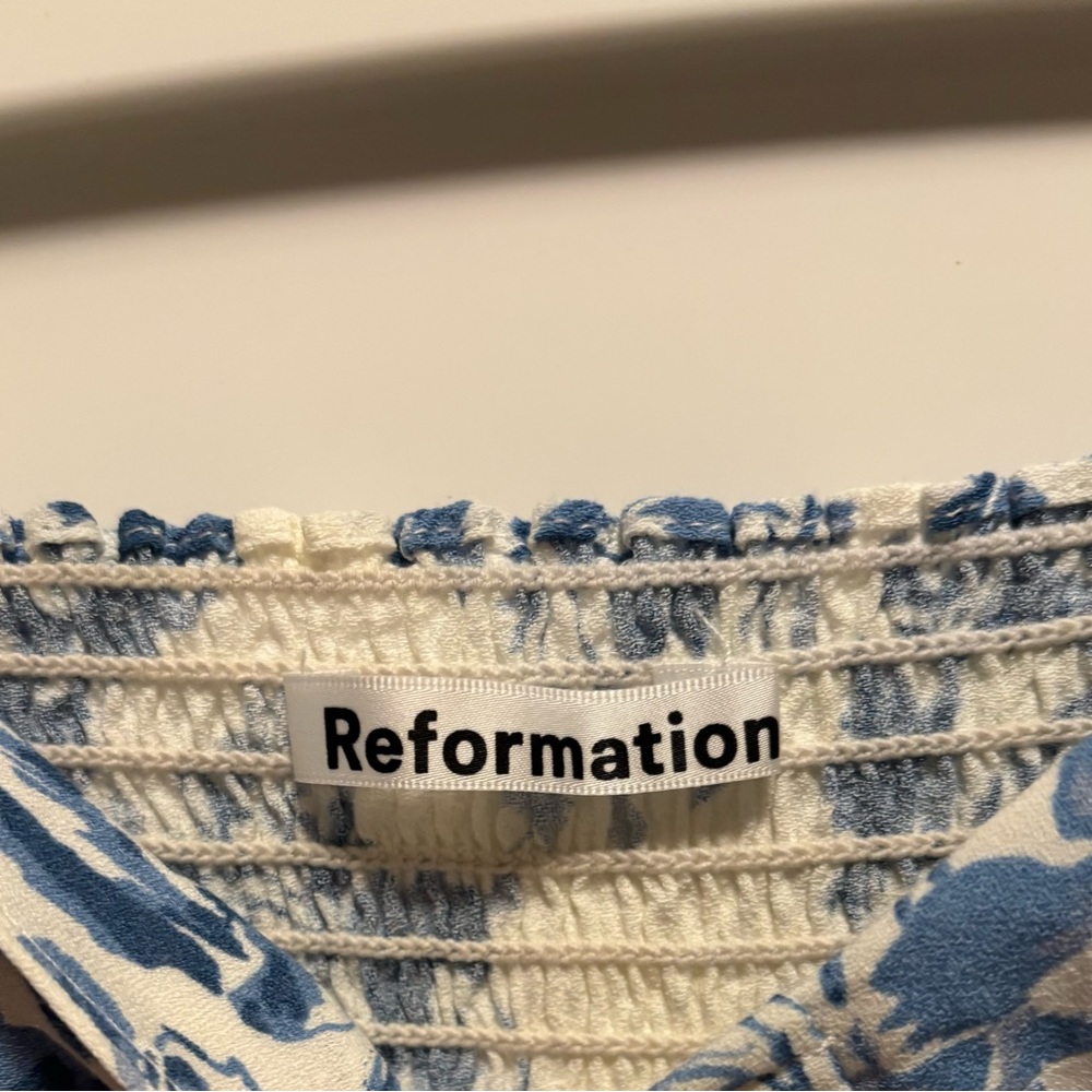 Women’s  Reformation Reign Top in Olympia size 2 - Picture 14 of 15